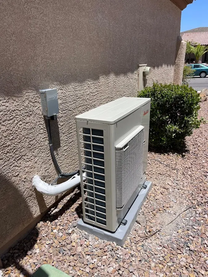 Residential air conditioning condenser unit in Slidell